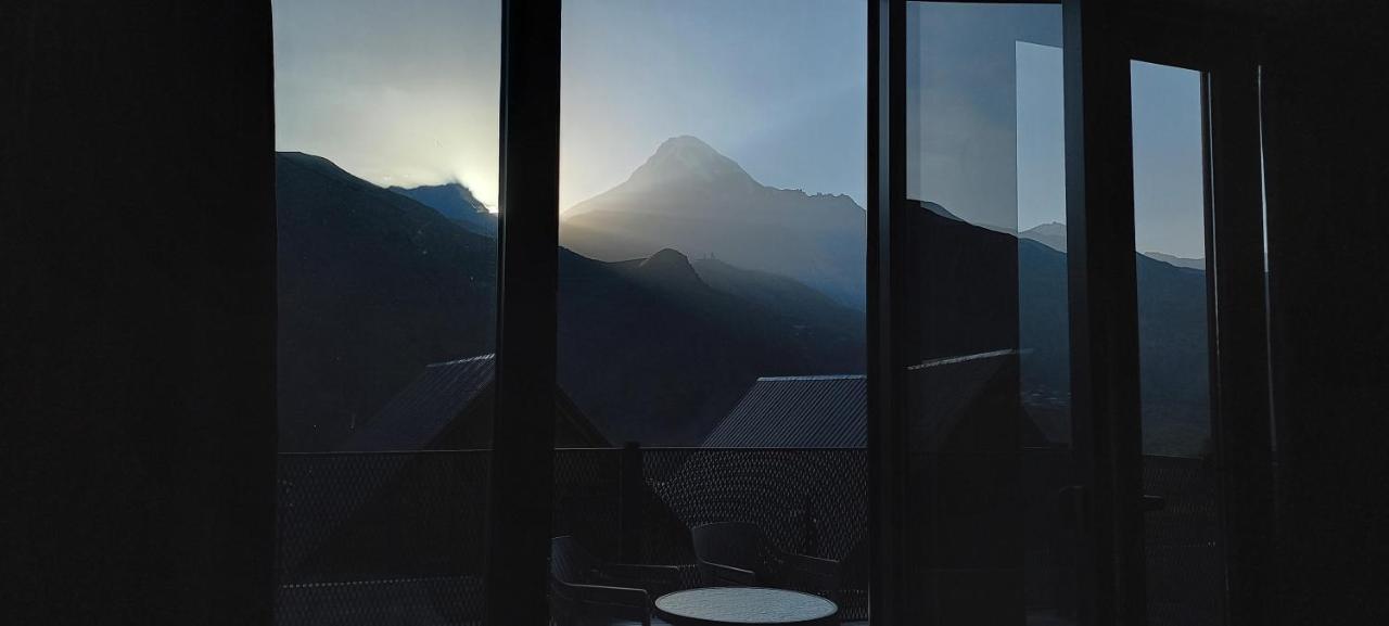 Kazbegi Targmani Cottages Exterior photo