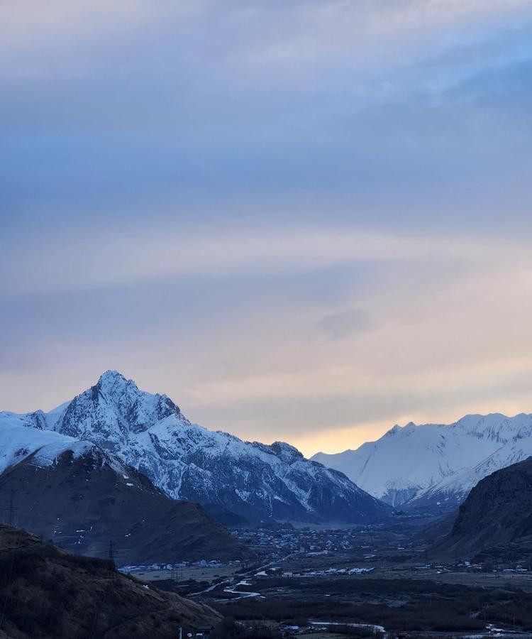 Kazbegi Targmani Cottages Exterior photo