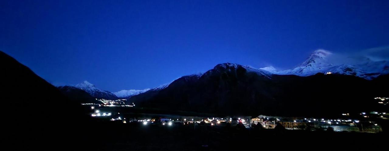 Kazbegi Targmani Cottages Exterior photo