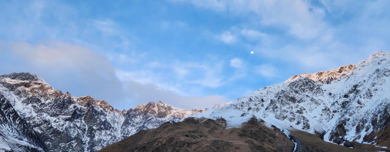 Kazbegi Targmani Cottages Exterior photo